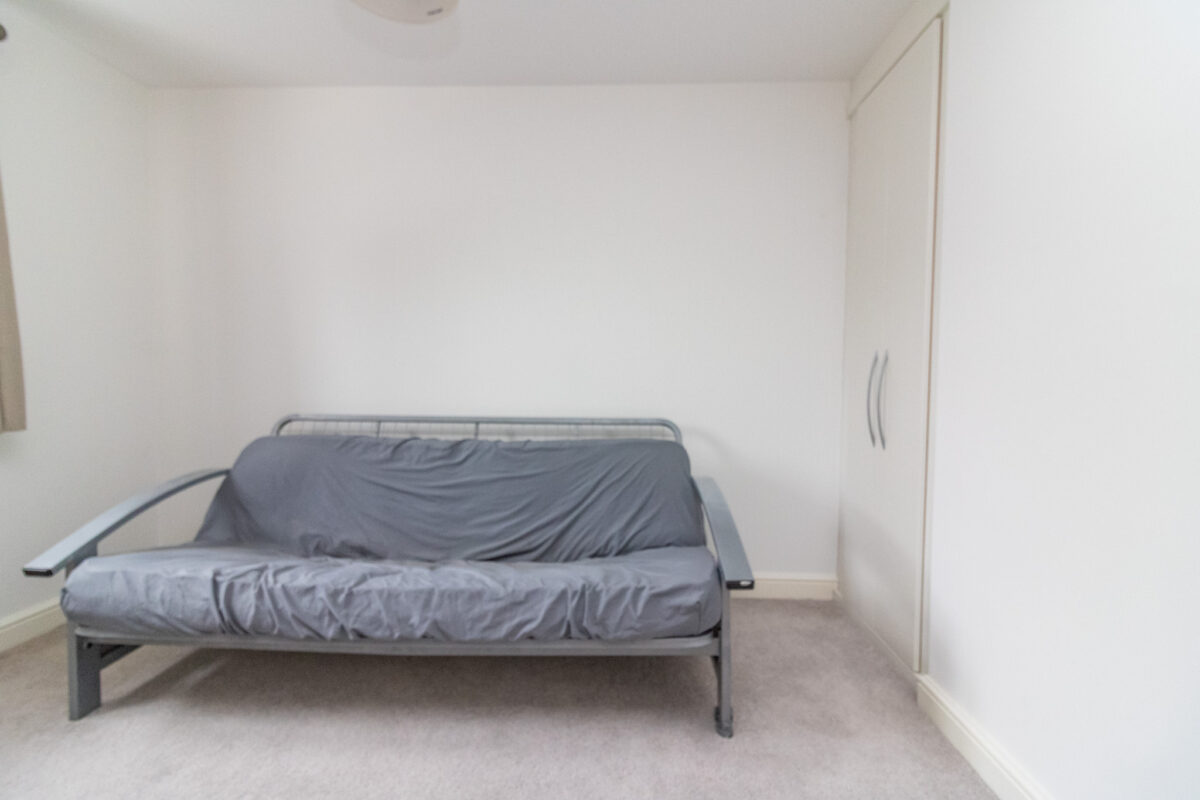Ruskin Field, Anstey, LE7