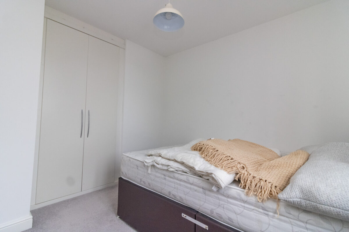 Ruskin Field, Anstey, LE7