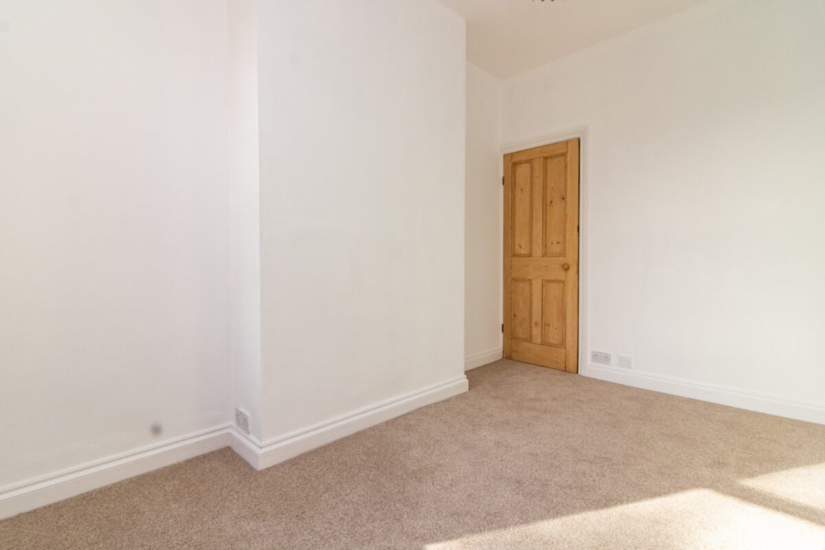 Clarendon Park Road, Leicester, LE2