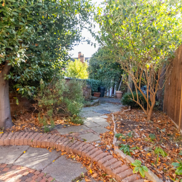 Clarendon Park Road, Leicester, LE2