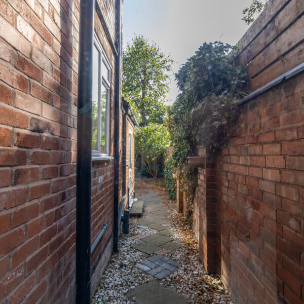 Clarendon Park Road, Leicester, LE2